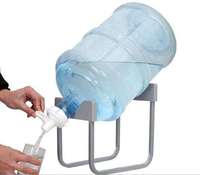 Fabricant et fournisseur chinois, vente en gros de supports de bureau en fil métallique pour bouteilles d'eau de 5 gallons avec robinet