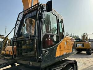 Excavatrice sur chenilles hydraulique Hyundai 220-9S, 22 tonnes, capacité de la benne de 1 m³, équipement de construction d'occasion - Product Image 6
