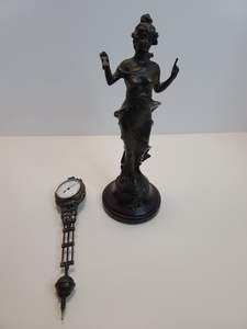 Horloge de table mécanique à <span class=keywords><strong>pendule</strong></span> oscillant de style Diana en laiton antique américain du XVIIe siècle, imitée, 3 jours d'autonomie - Product Image 6