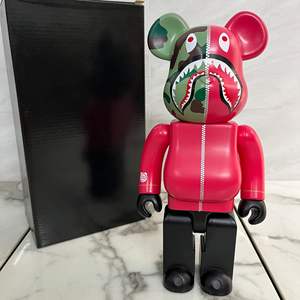 ตุ๊กตา Bearbrick 400% วัสดุ ABS ของตกแต่งบ้าน รูปปั้น กล่องลายพราง ของเล่นไวนิล - Product Image 6