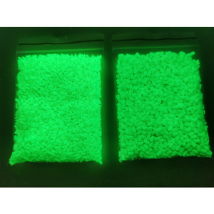 PLA PP màu vàng màu xanh lá cây phát sáng trong bóng tối photoluminescent sửa đổi kỹ thuật nhựa dạ quang <span class=keywords><strong>masterbatch</strong></span> - Product Image 1