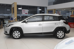 รถยนต์มือสองสำหรับ <span class=keywords><strong>YARIS</strong></span> L ถึง Showcase X 2023 1.5L CVT Leading PLUS SUV 21000 กม. พวงมาลัยซ้าย ไฟหน้า LED R15 - Product Image 3