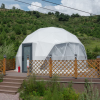 Tente dôme géodésique de glamping Hillside Scenic Resort, maison dôme en PVC coupe-vent