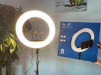 Lampe annulaire LED de 21 pouces pour photographie, caméra, téléphone, maquillage, vidéo et diffusion en direct