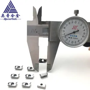 Alat Bubut Cnc APMT1604/APMT1135 PCD Berlian Tungsten Carbide Milling Insert untuk Milling Steel