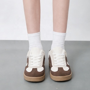 Chaussures <span class=keywords><strong>de</strong></span> sport classiques rétro pour <span class=keywords><strong>femmes</strong></span>, semelle en caoutchouc, baskets décontractées, chaussures <span class=keywords><strong>de</strong></span> tennis, chaussures <span class=keywords><strong>de</strong></span> skate, cuir microfibre, chaussures <span class=keywords><strong>de</strong></span> marche antidérapantes - Product Image 3