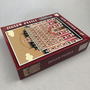 Puzzle en papier de 1000 pièces, <span class=keywords><strong>Grand</strong></span> Budapest Hotel, style peint, dessin animé, jouet éducatif à faire soi-même, à partir de 8 ans - Product Image 6
