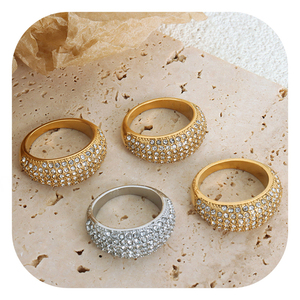 Bijoux fantaisie de haute qualité, classiques, créatifs, géométriques, sertis de zircon, plaqués or 18 carats, en acier inoxydable, anneaux ajustables - Product Image 1