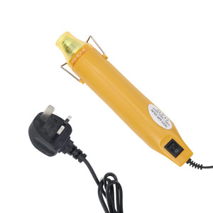 <span class=keywords><strong>Pistola</strong></span> de Aire Caliente Eléctrica Amarilla de 230V, Estándar del Reino Unido, Multifuncional de 300W para Sellado por Contracción Térmica y Repujado Artesanal - Product Image 1