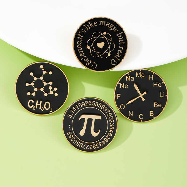 School Mathematics Operator Notation Pattern Custom Fashion Metal Clothing Pins Badges Soft Hard Enamel Lapel Pin Customized