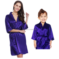 Robe Kimono en Satin Personnalisée pour Femme, Grande Taille, Couleur Unie, Peignoir de Demoiselle d'Honneur, Robe Courte de Mariage pour Fête et Cérémonie, Vente en Gros