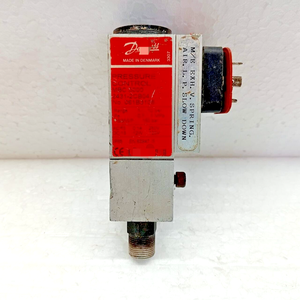 1 шт. Новый расширительный клапан TGE 35 067N3168 125 кВт R410a # Новый Оригинальный Программируемый Логический Контроллер (ПЛК) для Промышленной Автоматизации, В Наличии - Product Image 1