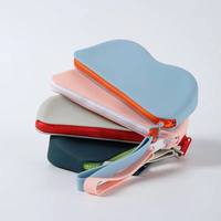 Étui à lunettes en silicone personnalisé avec logo, pochette portable pour lunettes de soleil, sac de rangement pour lunettes, étui de protection fin pour lunettes de soleil pour hommes et femmes