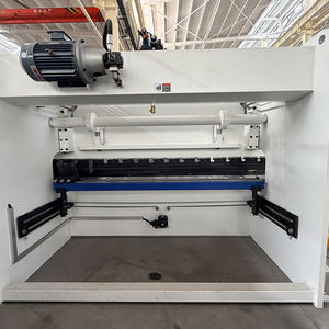 เครื่องพับไฮดรอลิก CNC <span class=keywords><strong>ขนาด</strong></span> 30T 40T 63T 80T 1600 มม. 2000 มม. 2500 มม. สำหรับโรงงานโลหะแผ่น<span class=keywords><strong>ขนาด</strong></span><span class=keywords><strong>เล็ก</strong></span> - Product Image 2