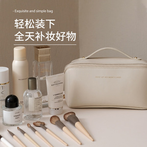 Rose Of No Mans Land Cosmetic Bag Beige Rectangle Portable Toiletries Storage Bag For Everyday Use - Product Image 4
