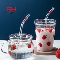 Mug à café en verre borosilicate résistant à la chaleur, à paroi simple, avec impression intégrale motif fraise, couvercle en verre et paille, 250 ml et 350 ml