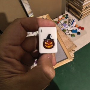 Estilo creativo con números en inglés americano Diseño original del fabricante Serie Encantadora Noche de Halloween: Preludio a la Telaraña - Product Image 3