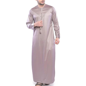 Robe Thobe arabe de marque personnalisée pour hommes Étiquette de marque personnalisée/Daffah Marocain Thawb - Product Image 1