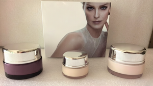 Set de Cuidado Diario de Lujo: Crema de Día 50ml, Crema de Noche 50ml, Crema para Ojos 15ml, Hidratación Profunda y Cuidado de la Barrera Cutánea para Uso Diario - Product Image 4