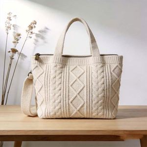 Sac fourre-tout en tricot torsadé pour femme, sac à bandoulière en maille torsadée avec fermeture éclair, design personnalisé, vente en gros - Product Image 1