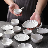 Petite coupelle en céramique pour sauce soja, condiment ou trempette, style japonais, design moderne et minimaliste, compatible micro-ondes, pour sauces domestiques