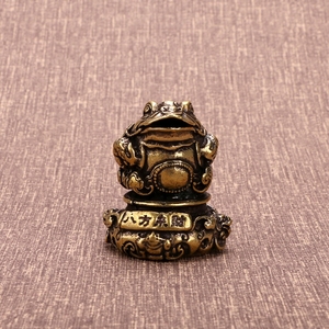 Cóc vàng thu nhỏ trang trí cóc ba chân tám hướng để giàu có đồng thau thủ công - Product Image 5