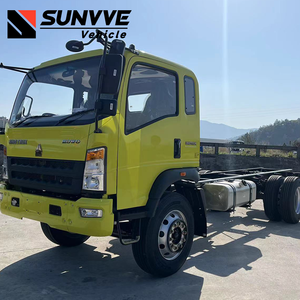 Sinotruk 10 Ton 12 Ton <span class=keywords><strong>Isuzu</strong></span> <span class=keywords><strong>Truck</strong></span> <span class=keywords><strong>Chassis</strong></span> Cabin <span class=keywords><strong>Chassis</strong></span> Widen Cabin dengan Bed - Product Image 4