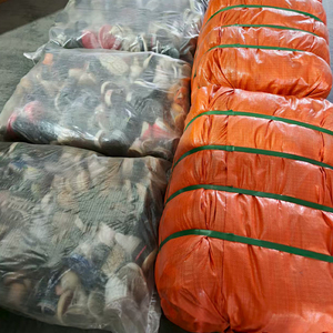 Fornitori all'Ingrosso di Articoli Usati per Negozi dell'Usato: Scarpe da Uomo Usate e Scarpe Sportive di Seconda Mano all'Ingrosso - Product Image 2