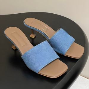 Zapatos de Plataforma de Tela Vaquera de Alta Gama para el Verano, Tacones Altos Modernos y Versátiles para Mujer, Estilo a la Moda - Product Image 1