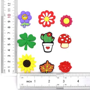 Broche de fleur en plastique Pvc Cactus, Badge de sourire de plantes de dessin animé pour dames Foulard
