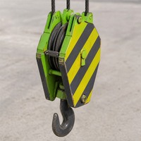 Grue mobile d'occasion de 80 tonnes avec flèche télescopique à cinq sections pour le levage industriel et les travaux d'infrastructure