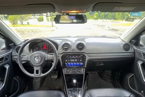 VW Jetta 1.6L, Sedán Compacto <span class=keywords><strong>de</strong></span> Bajo Consumo, Alto Rendimiento, Ideal para el Transporte Diario - Product Image 6