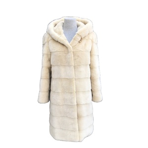 Abrigos de piel de visón beige claro de fábrica de diseñador de moda para mujer - Product Image 1