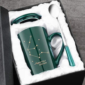 Taza de <span class=keywords><strong>Café</strong></span> Moderna de Cerámica con los 12 Signos del Zodiaco, con Tapa, Cuchara y Asa, para Regalos Empresariales, Disponible en Blanco y Negro - Product Image 1