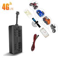 TKSTAR 4G TK806 Localisateur GPS de carburant et de mise hors tension monté sur véhicule Fonctionnement à distance Positionnement en temps réel Frais de plate-forme gratuits à vie