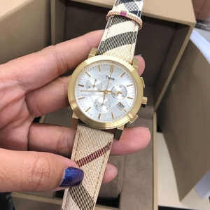 Reloj Retro Unisex de Lujo Burberry BU9752 con Diseño a Cuadros, Correa de Cuero, Movimiento de Cuarzo, Caja de Acero Inoxidable con Cristal, Resistente al Agua 50M - Product Image 2