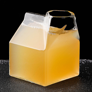Bicchiere da Vino Creativo a Forma di Scatola di Latte Caldo, Design Classico, 350ml, Bicchiere da Cocktail Originale - Product Image 4