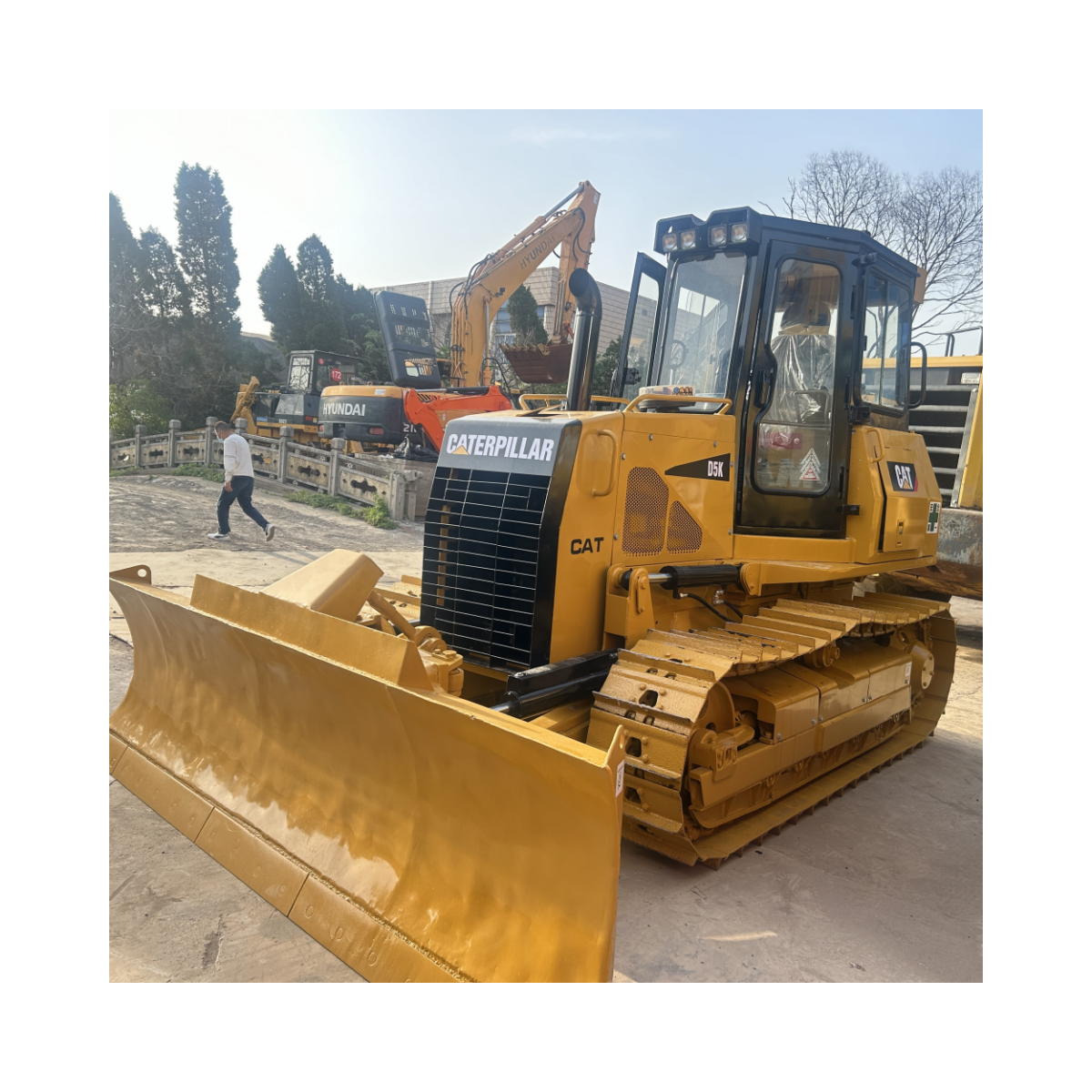 CAT Bulldozer D9 - High Quality & Low Price for Sale