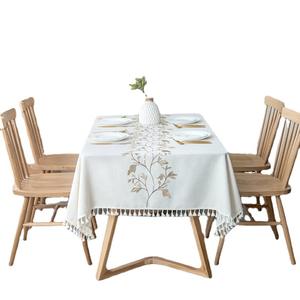 <span class=keywords><strong>Nappe</strong></span> rectangulaire décorative pour table basse avec motif brodé à fleurs et pompons - Product Image 6