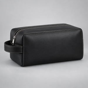 Trousse de Toilette Structurée en Cuir Végétalien pour Homme, Coutures Contrastées, 25x14x13cm, Sans PVC, Logo Personnalisé - Product Image 2