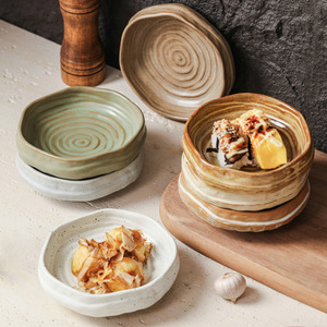 Assiette <span class=keywords><strong>en</strong></span> céramique peinte à la main <span class=keywords><strong>au</strong></span> design vintage créatif, <span class=keywords><strong>en</strong></span> forme d'alien, pour snacks, cornichons, assaisonnements et dîner - Product Image 3