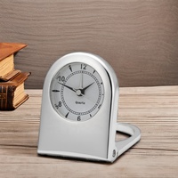 Horloge de bureau en métal personnalisée de luxe moderne avec sonnerie horaire au quartz pour la décoration de la maison