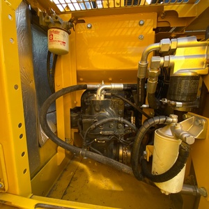 รถขุดมือสอง Komatsu PC120 สภาพใหม่ 90% ประสิทธิภาพเชื่อถือได้ ชั่วโมงการทำงานต่ำ ขาย - Product Image 1
