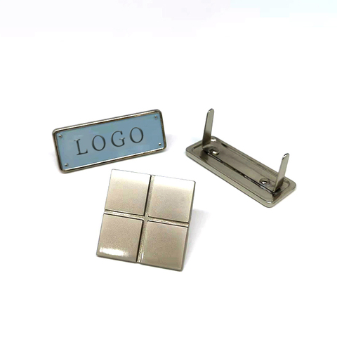 Recycled (GRS ) Zinc Alloy  Custom  Engraved Embossed logo Metal Plate with Feet