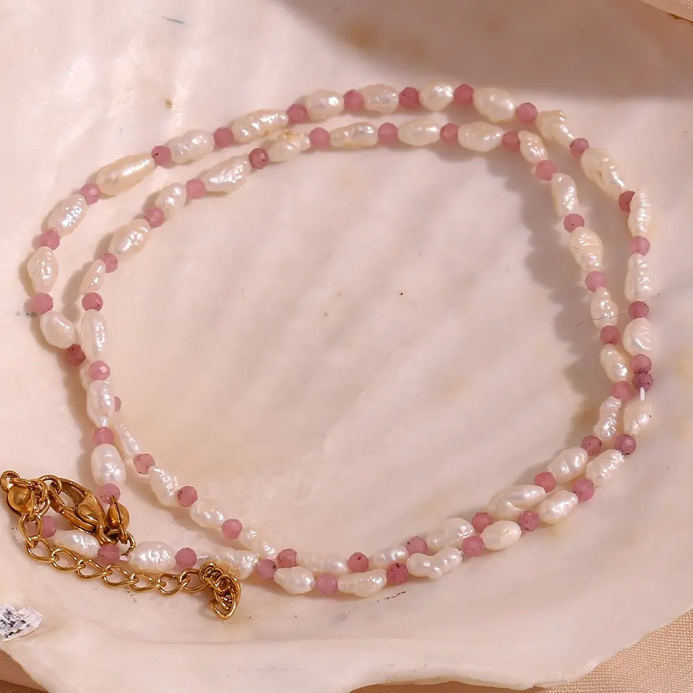 Irregular Nuevo diseño Gargantilla de perlas de agua dulce Collar de cuentas de cristal Rosa Yiwu dreamshow imp exp Co. Ltd