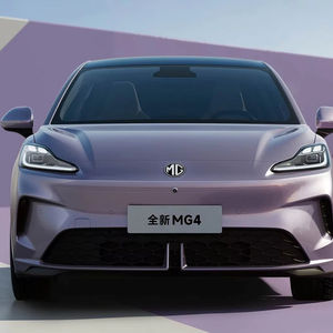 MG4 Hatchback eléctrico de alto rendimiento para entusiastas de la conducción - Product Image 1