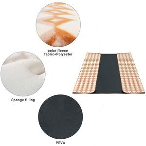 Tapis de couverture de plage surdimensionné sans sable imperméable à l'eau pliable Camping pique-nique - Product Image 3