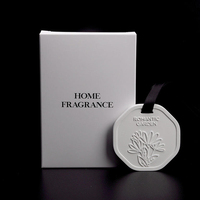 Vente en gros désodorisant suspendu pour armoire diffuseur en céramique pierre aromatique parfumée avec parfum
