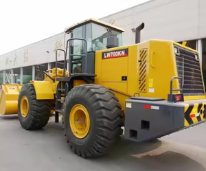 Chargeuse sur pneus LW700KN, godet de 3,5 m³, capacité de charge de <span class=keywords><strong>7</strong></span> tonnes, pour l'exploitation minière, les ports et <span class=keywords><strong>la</strong></span> logistique - Product Image 1