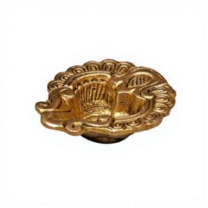 Lampe à huile en laiton artisanale, porte-bougie traditionnel indien, décoratif, en métal, pour la maison, le temple, la décoration festive - Product Image 3
